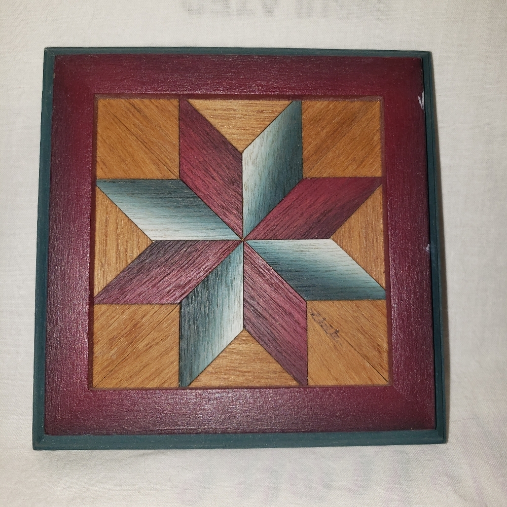 Vintage Wood Quilt By Uniquely Jewell, Dave And Joannie Wert Springdale, AR
